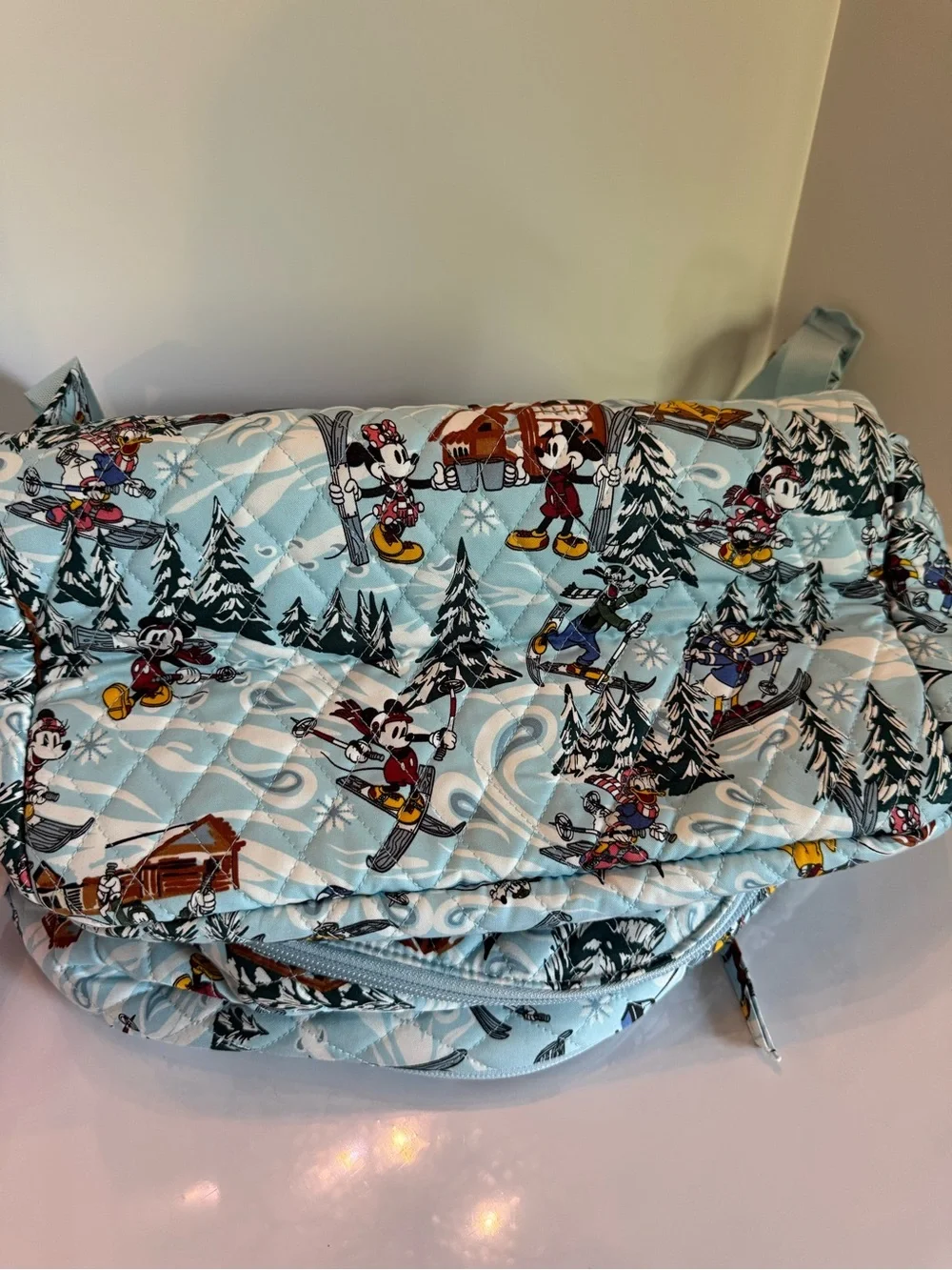 NWT Vera Bradley x Disney Bancroft backpack in Ski Weekend Mickey and Friends
